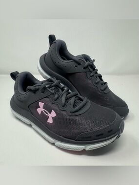 Under Armour Charged Assert 10 Women’s Size 7.5 White Grey Pink Athletic Running